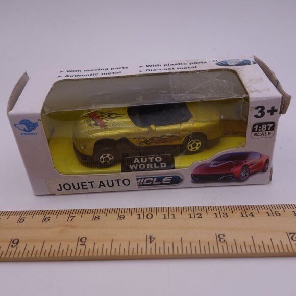 City Vehicle Auto World 1:87 Scale w/ moving parts authentic metal Die-Cast Car - Picture 8 of 11